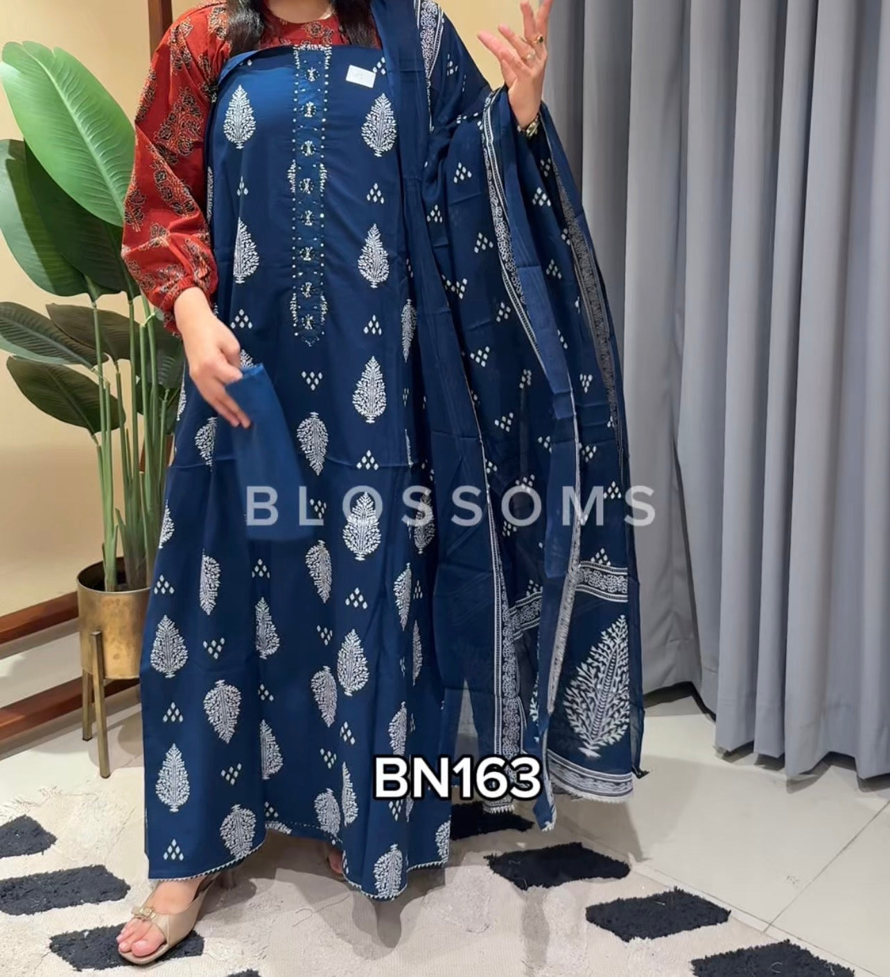 Unstiched-BN163
