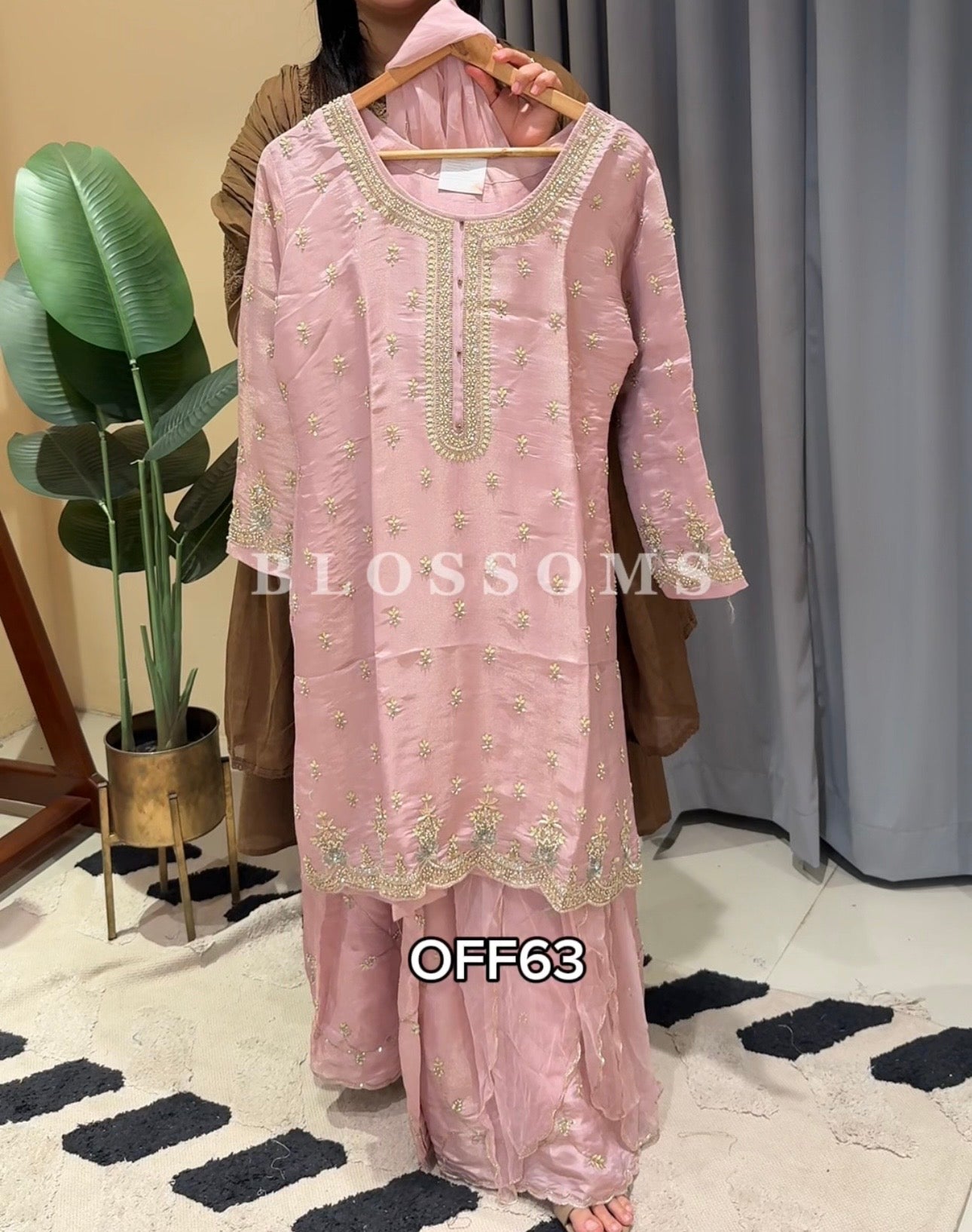 Ready/offer-OFF63