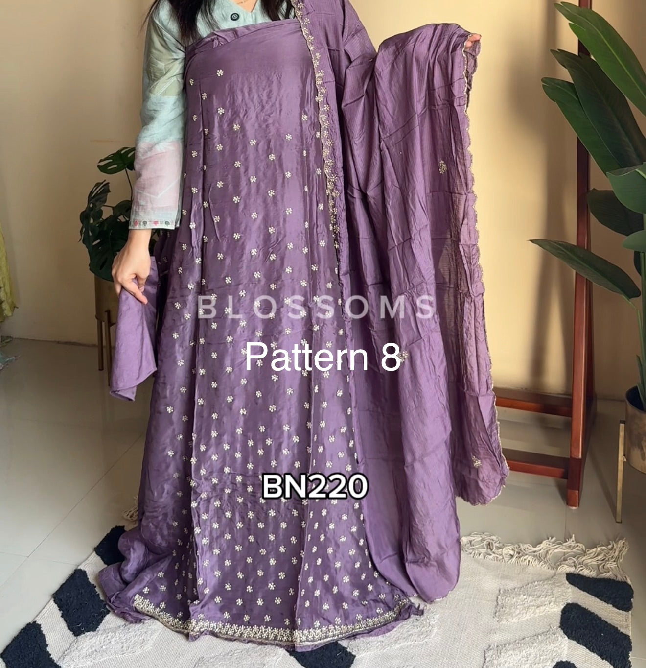 Unstiched-BN220