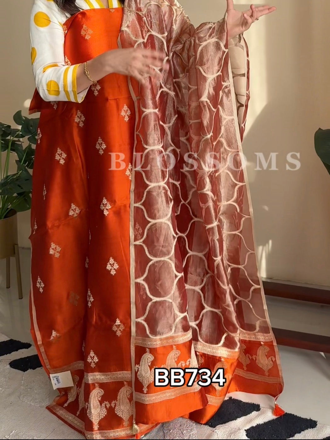 Unstiched BB734