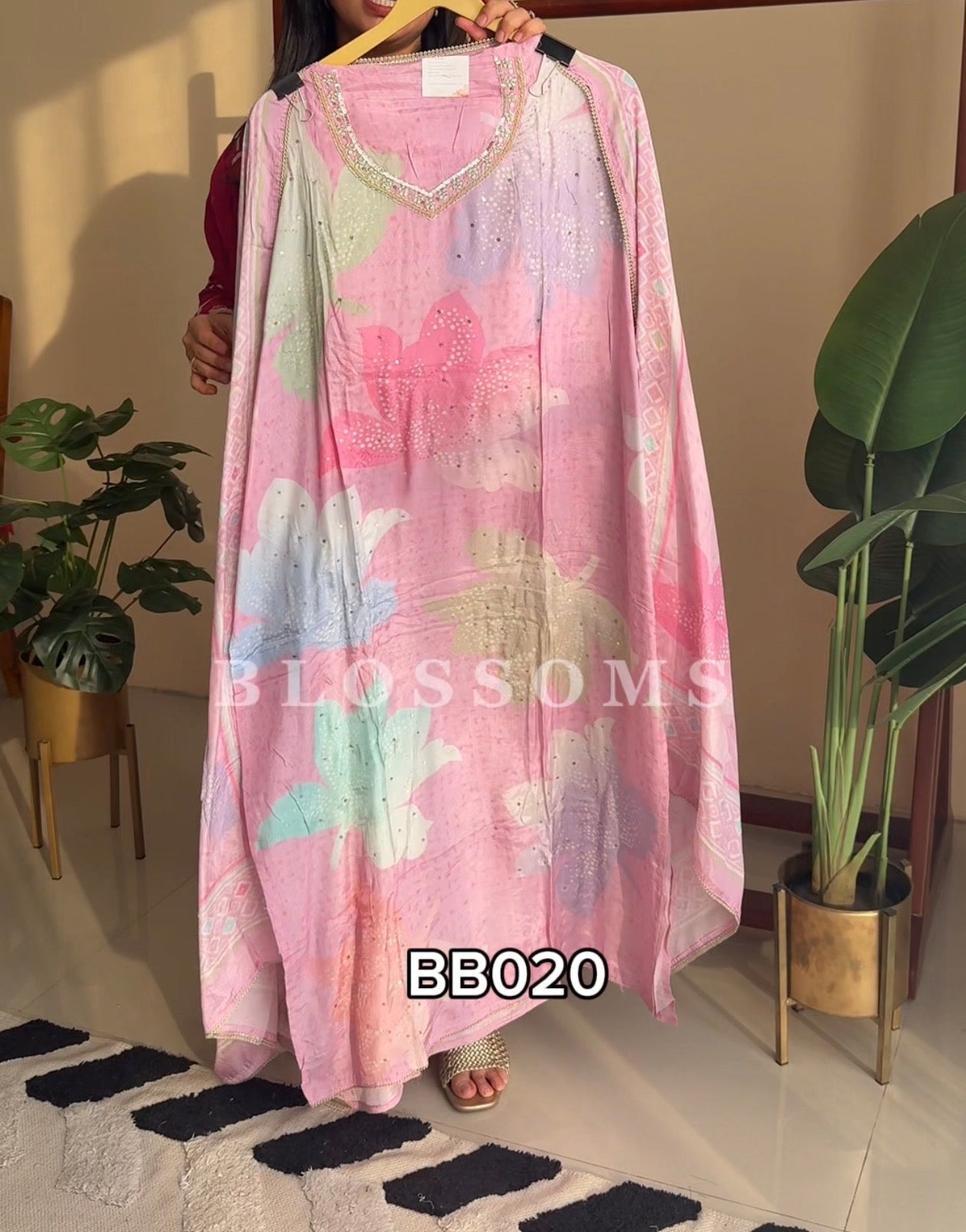 Unstiched- BB020