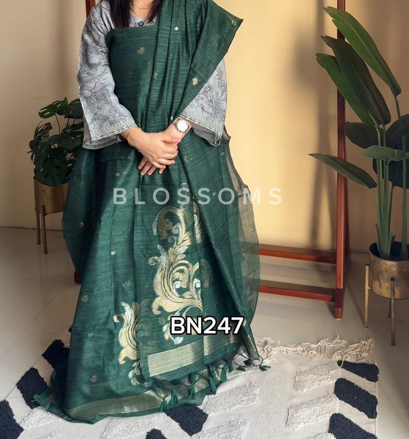 Unstiched-BN247