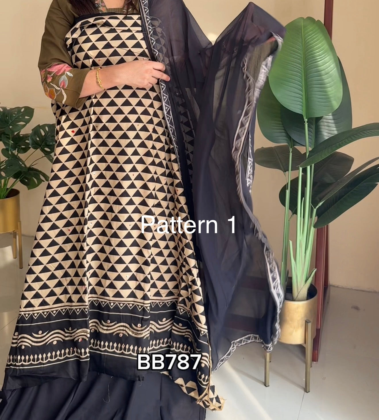 Unstiched- BB787