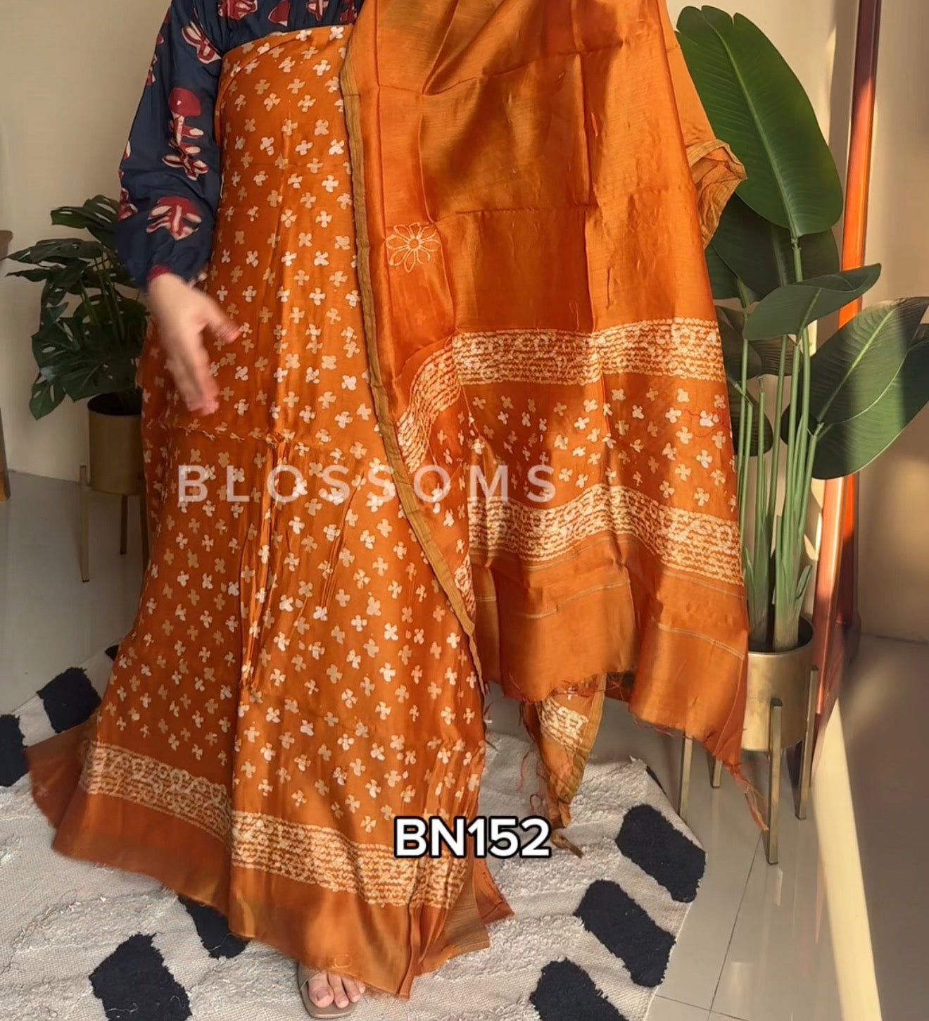 Unstiched-BN152