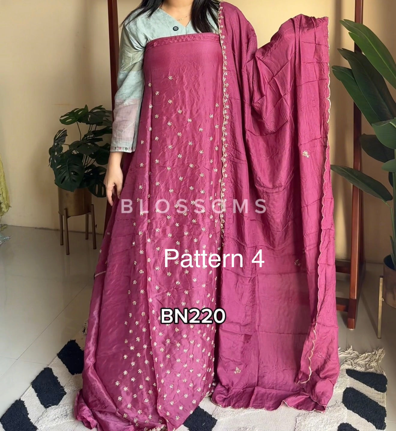 Unstiched-BN220