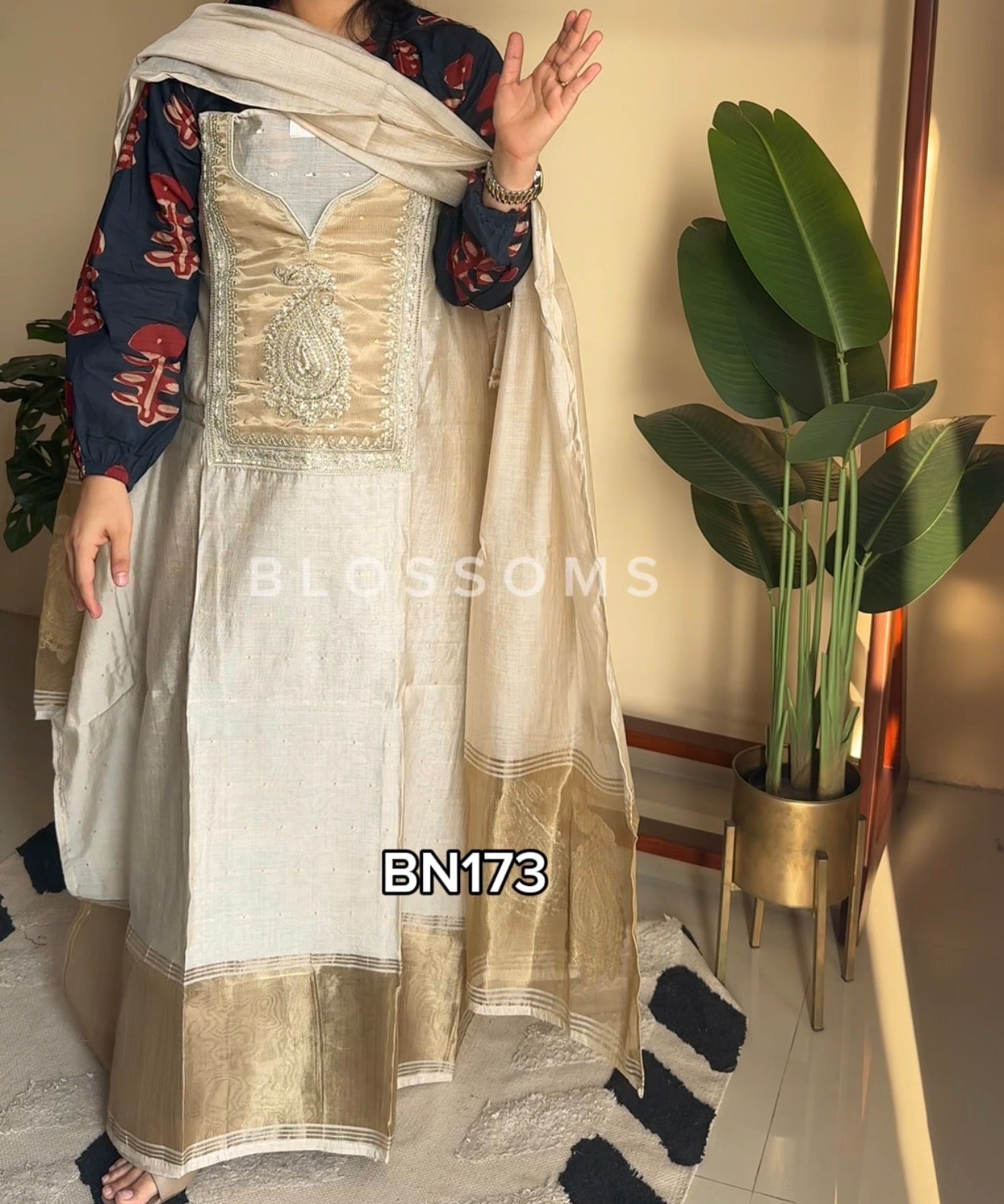 Unstiched-BN173
