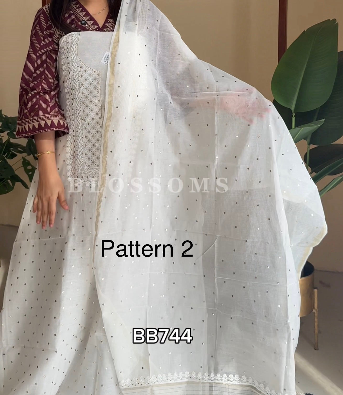 Unstiched - BB744