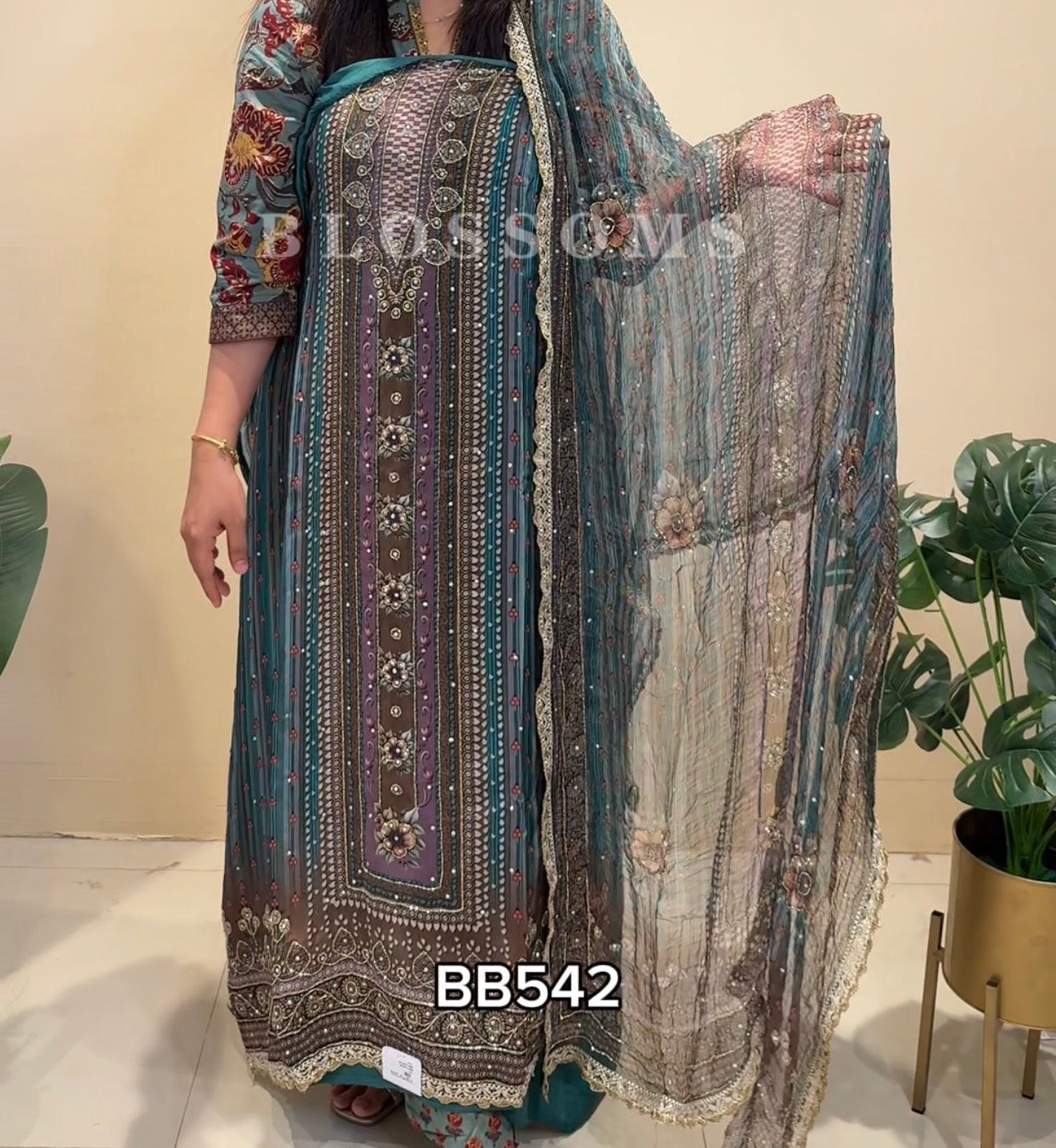 Unstiched-BB542 BB541