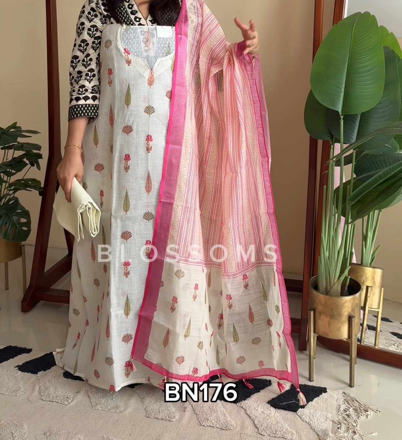 Unstiched-BN176