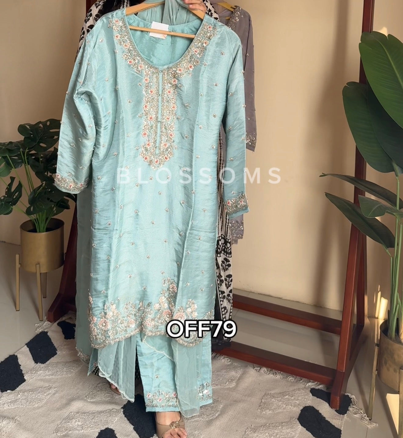 Ready/offer-OFF79