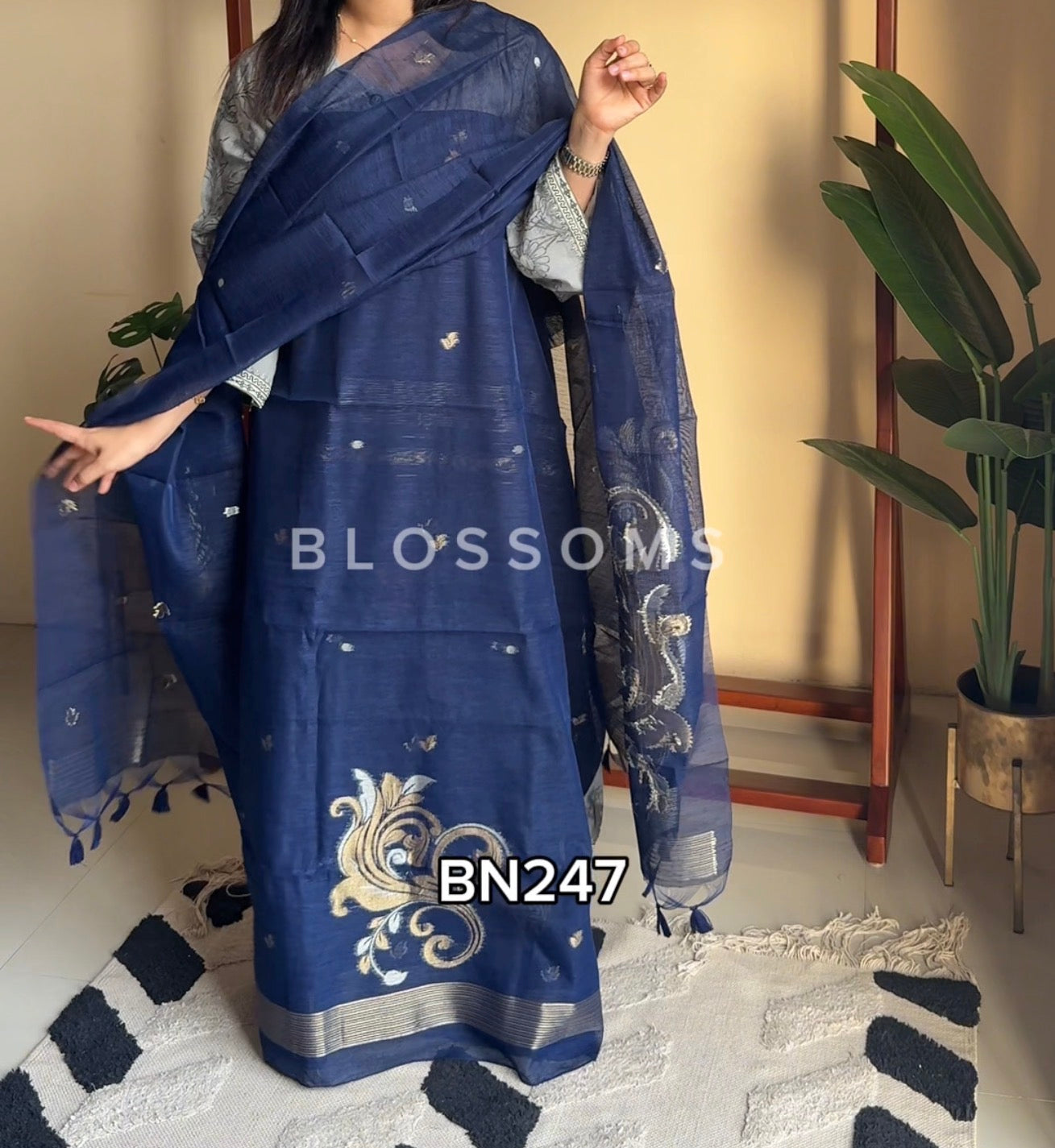 Unstiched-BN247