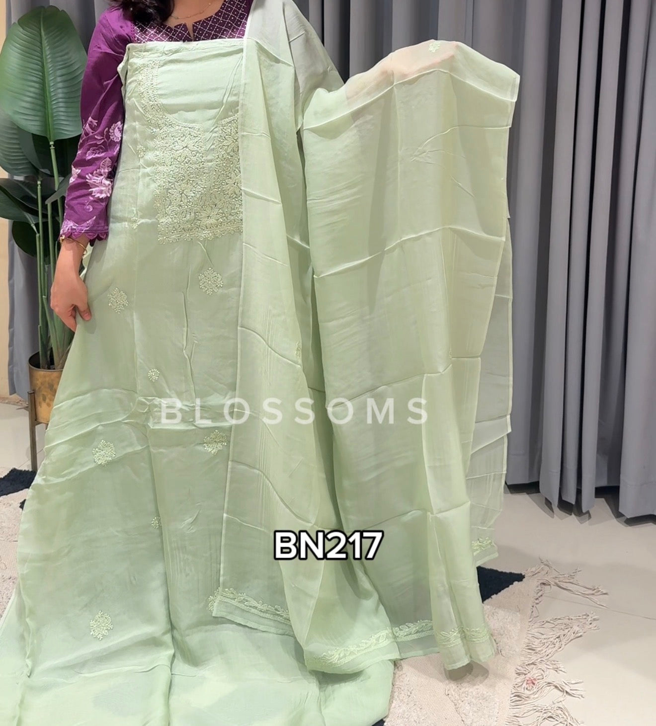 Unstiched-BN217