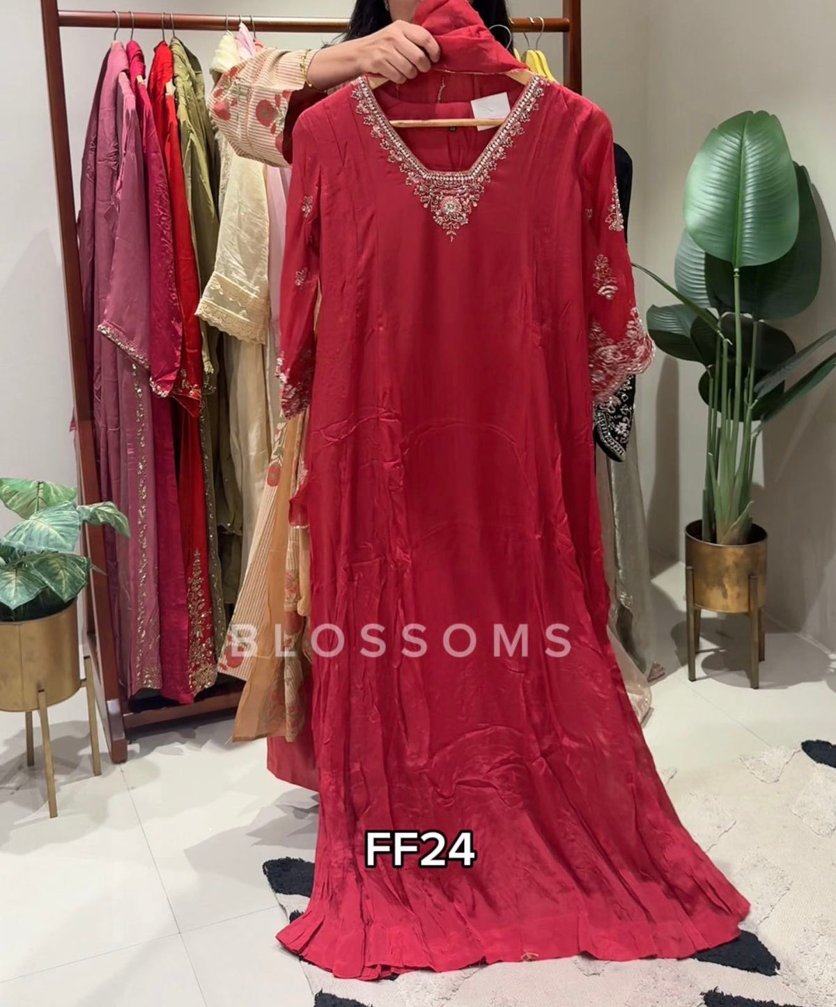 Ready/Offer-FF24