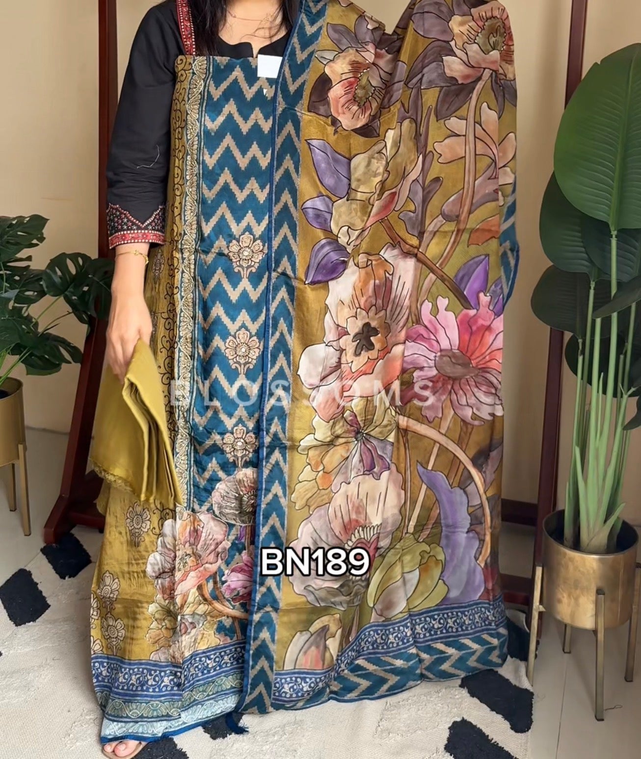 Unstiched-BN189
