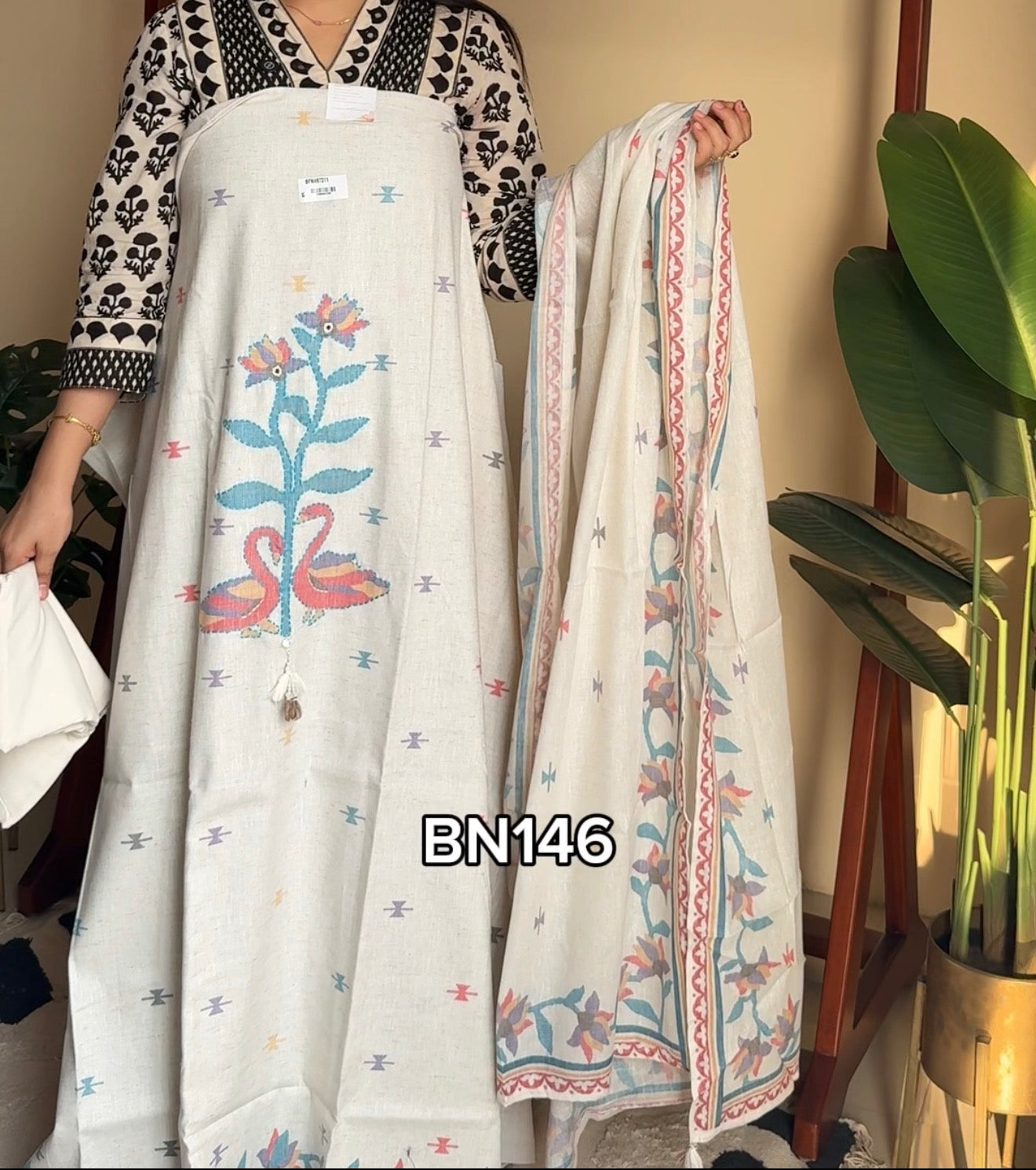 Unstiched -BN146