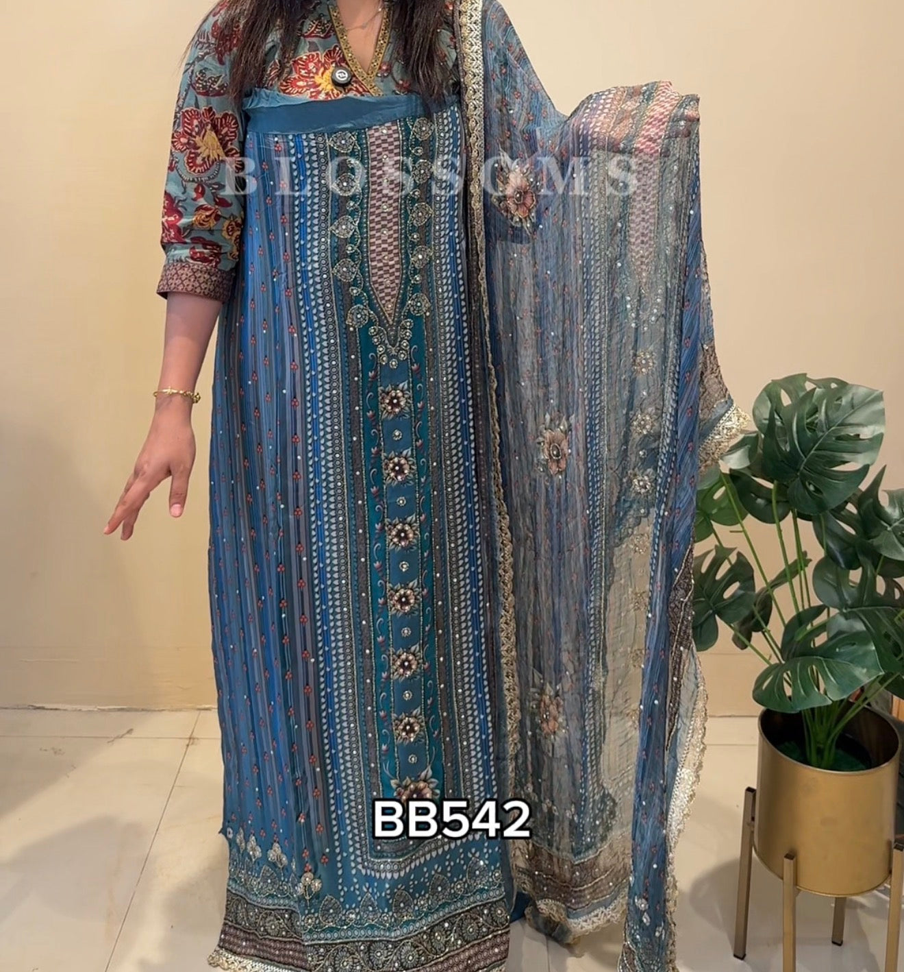 Unstiched-BB542 BB541