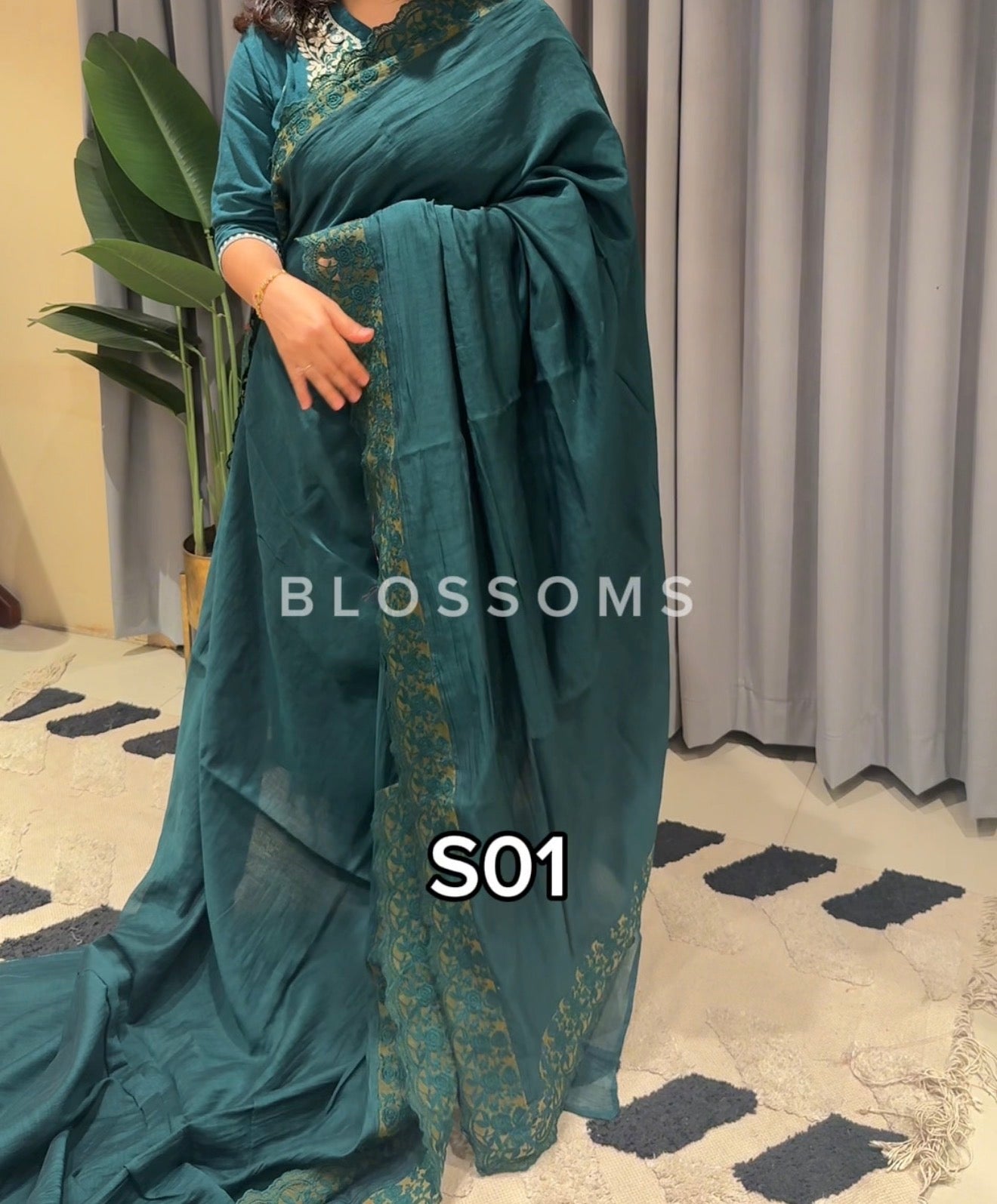 Sarees-S01