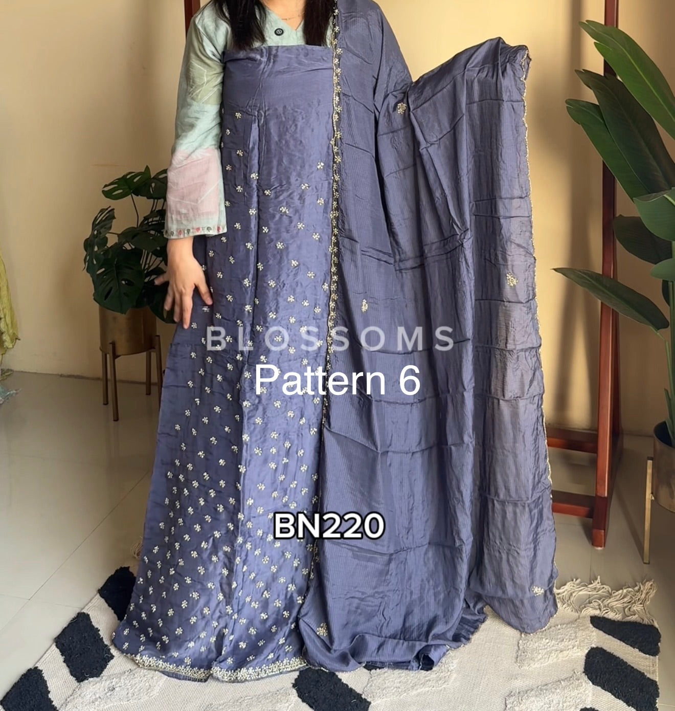 Unstiched-BN220