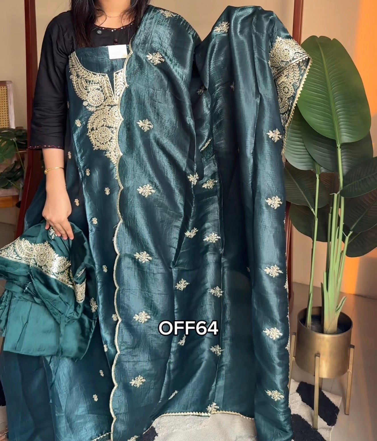 Unstiched/offer-OFF64