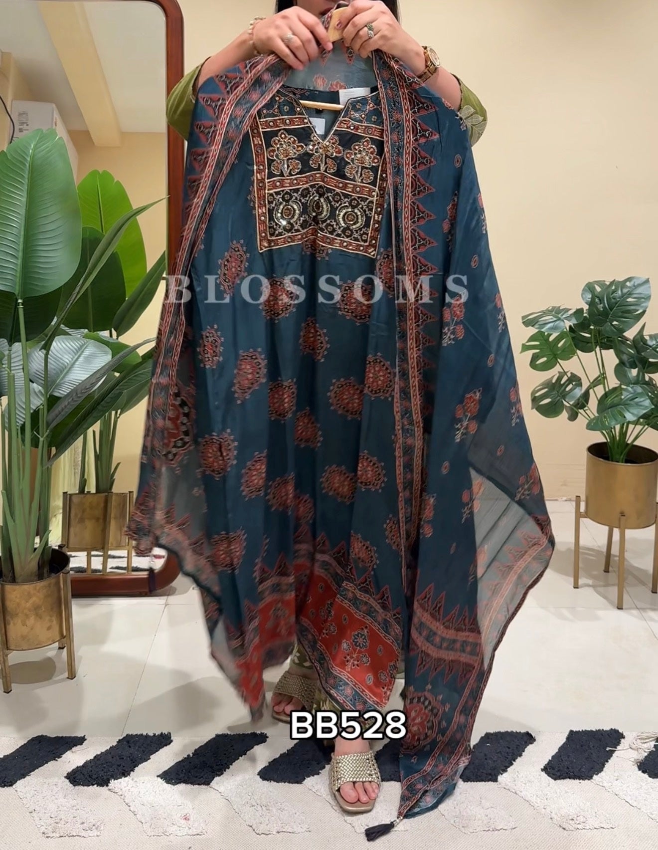 Ready-BB528